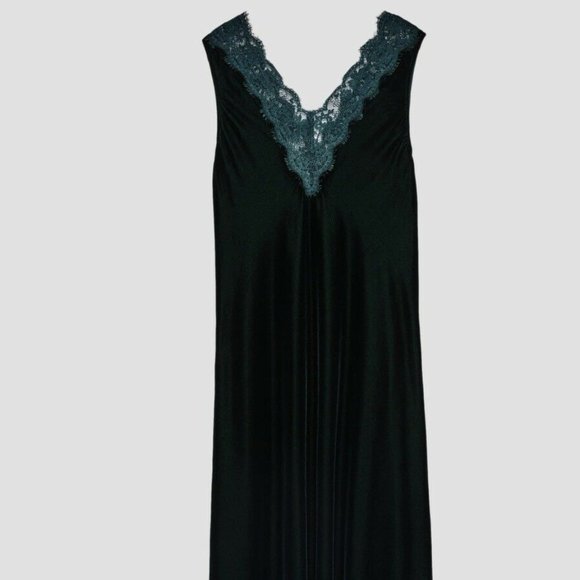 LAST NWT ZARA LONG VELVET DRESS WITH LACE - Picture 10 of 11
